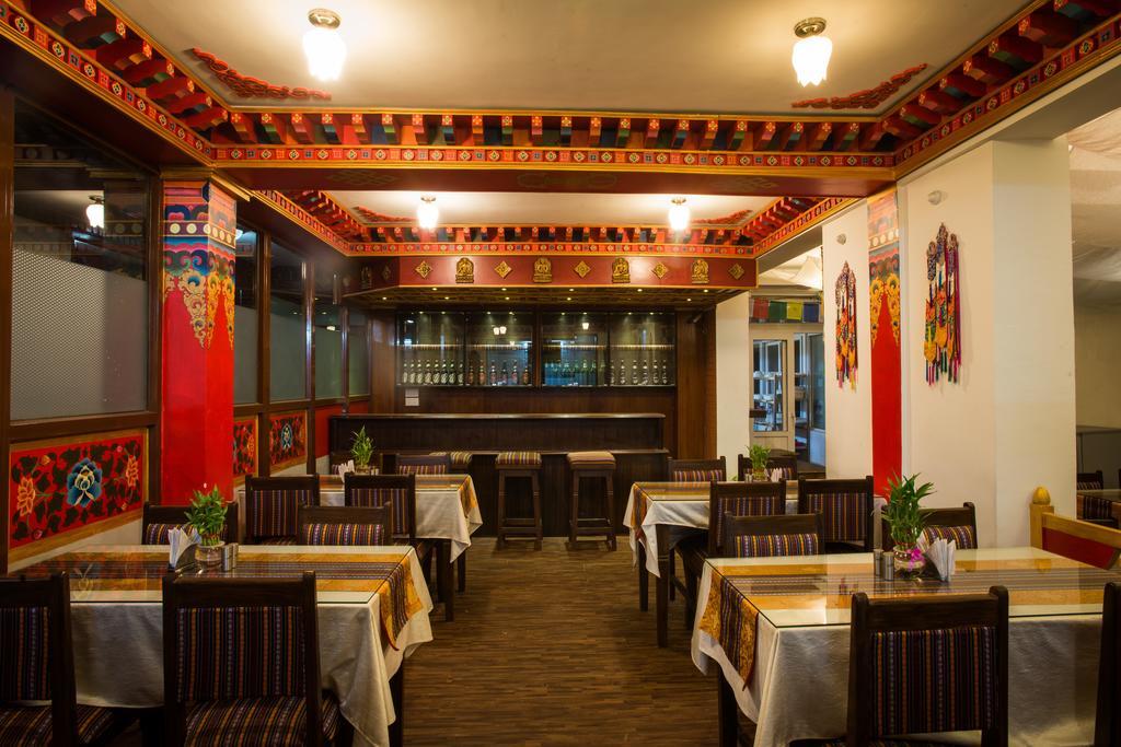 Hotel Yambu Kathmandu Exteriör bild