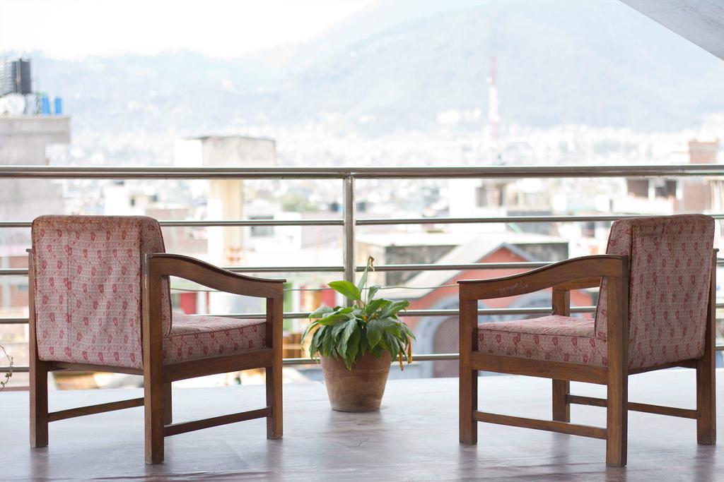 Hotel Yambu Kathmandu Exteriör bild