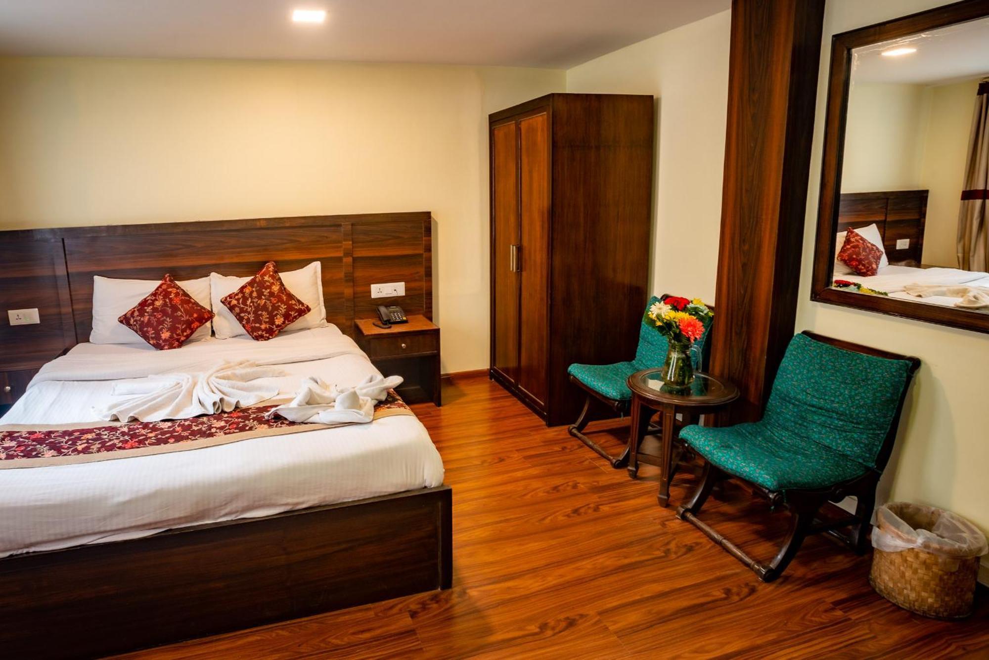Hotel Yambu Kathmandu Exteriör bild