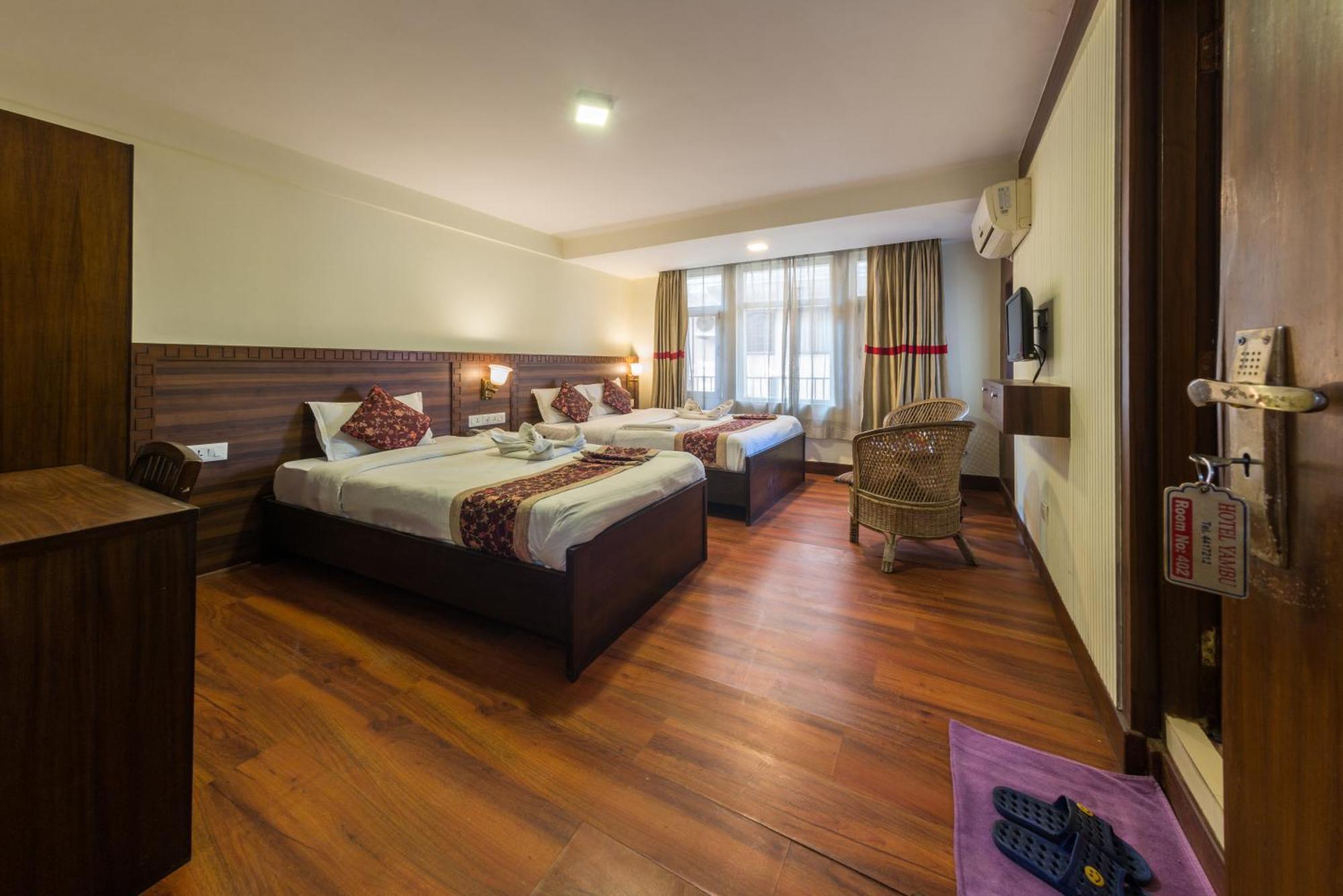 Hotel Yambu Kathmandu Exteriör bild