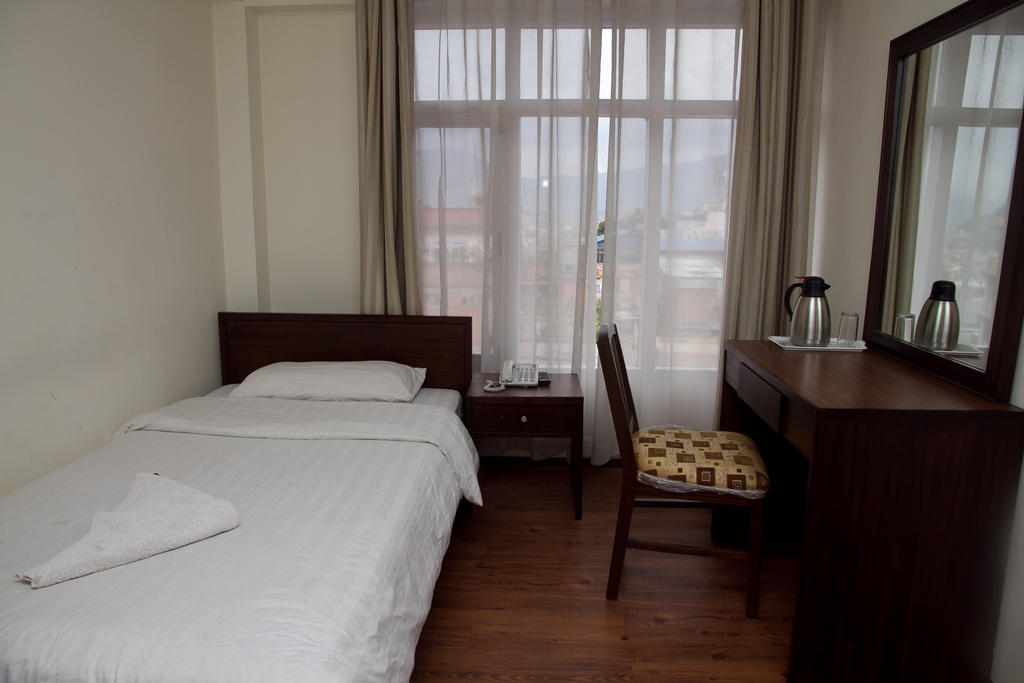 Hotel Yambu Kathmandu Exteriör bild