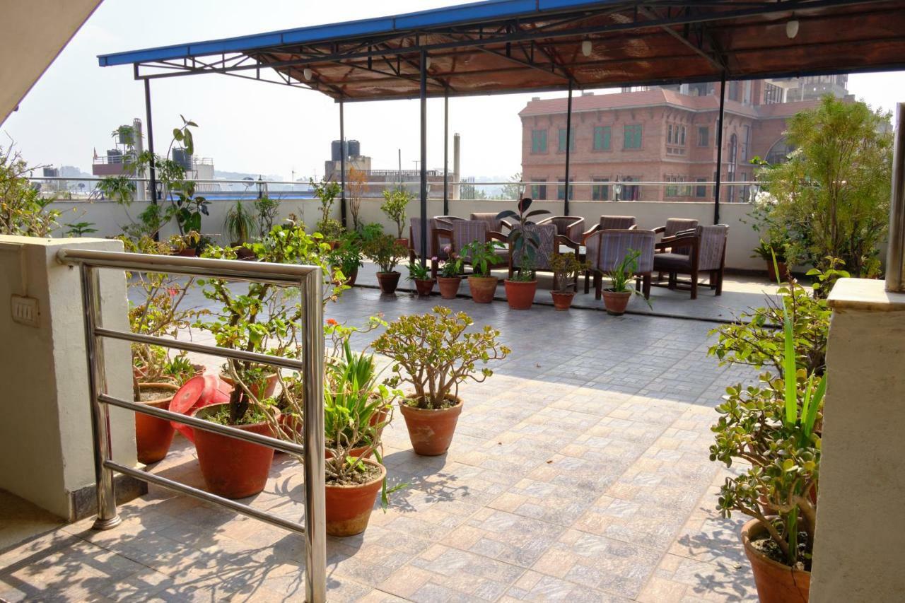 Hotel Yambu Kathmandu Exteriör bild
